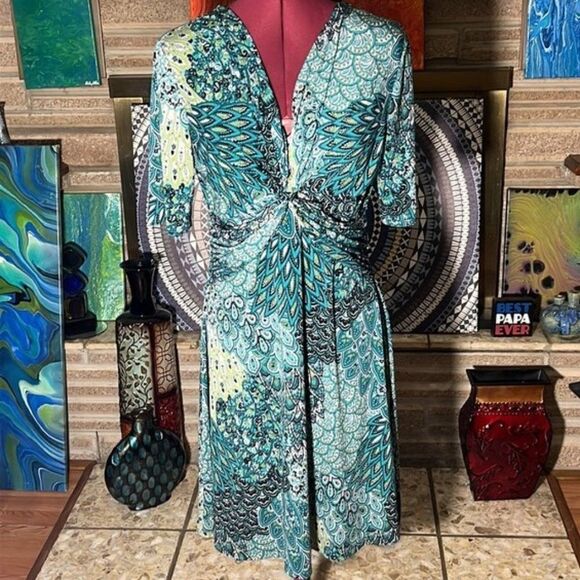 Connected Petite Peacock Print Twisted Front Dress 12P MUST BUNDLE - Picture 1 of 8